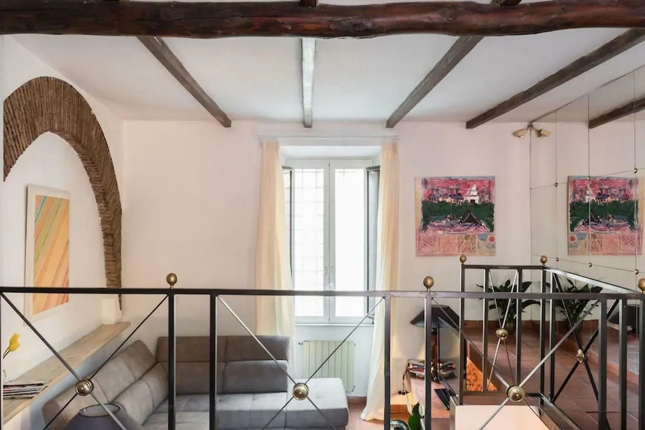 Holiday home Cedro Terrace&Jacuzzi - Loft In Trastevere Rome